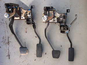 cruise and non cruise pedal assemblies compared